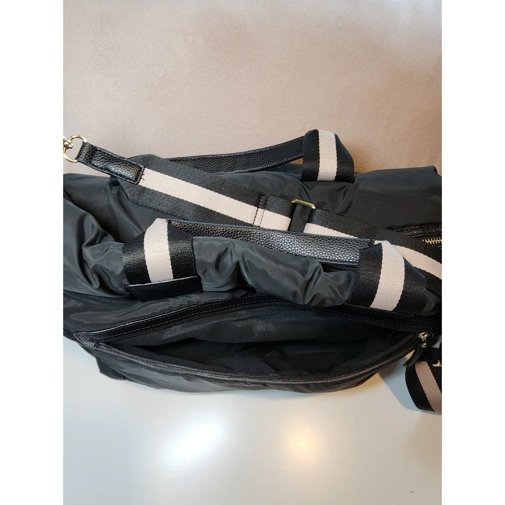 Tommy Bahama Black Duffle Weekender Tote Bag Padded Travel Gym